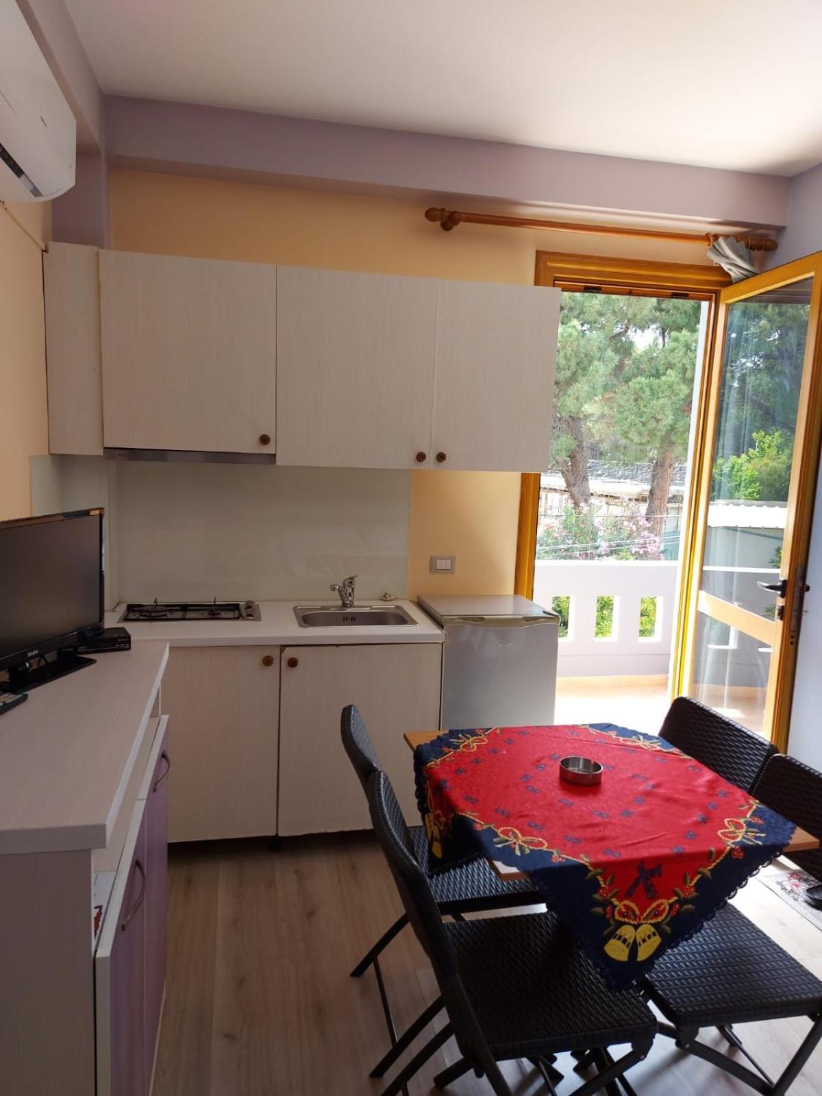 Lodge Relax Vlorë