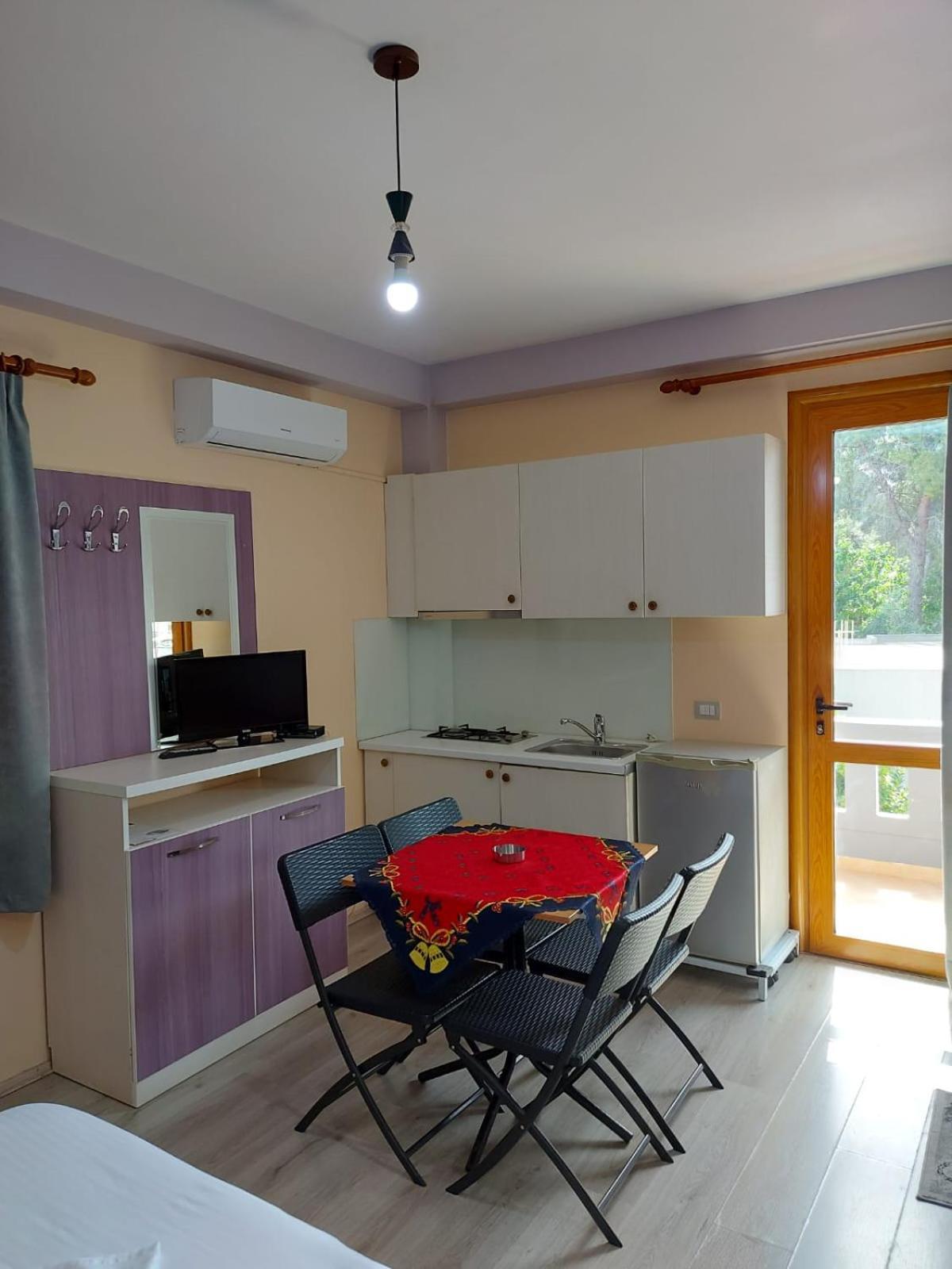 Lodge Relax Vlorë