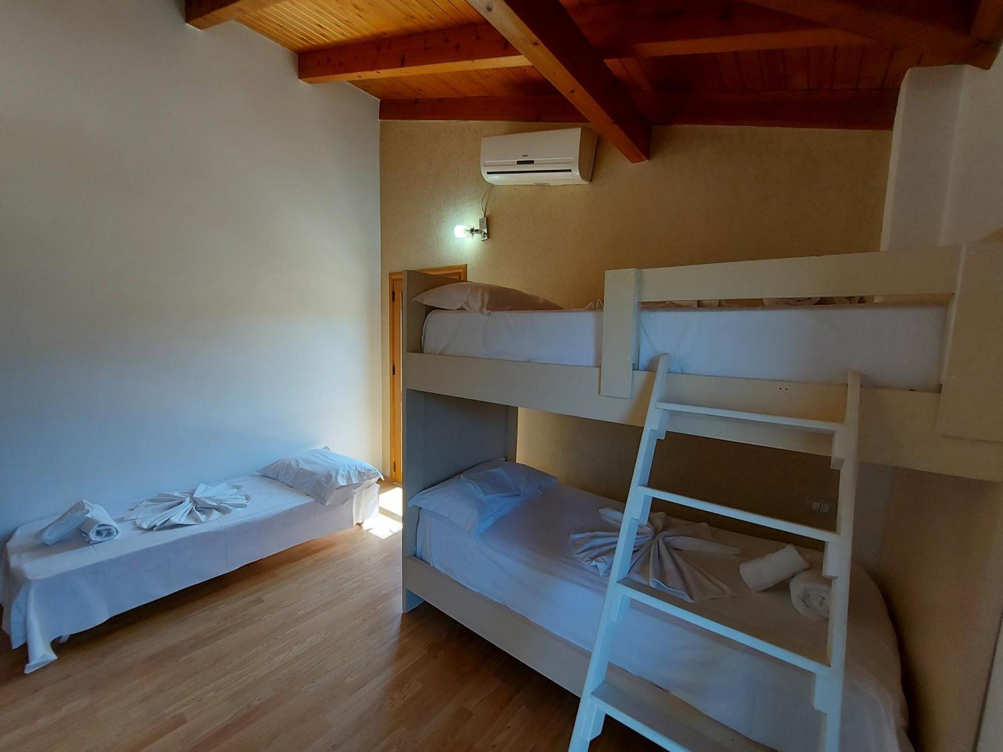 Lodge Relax